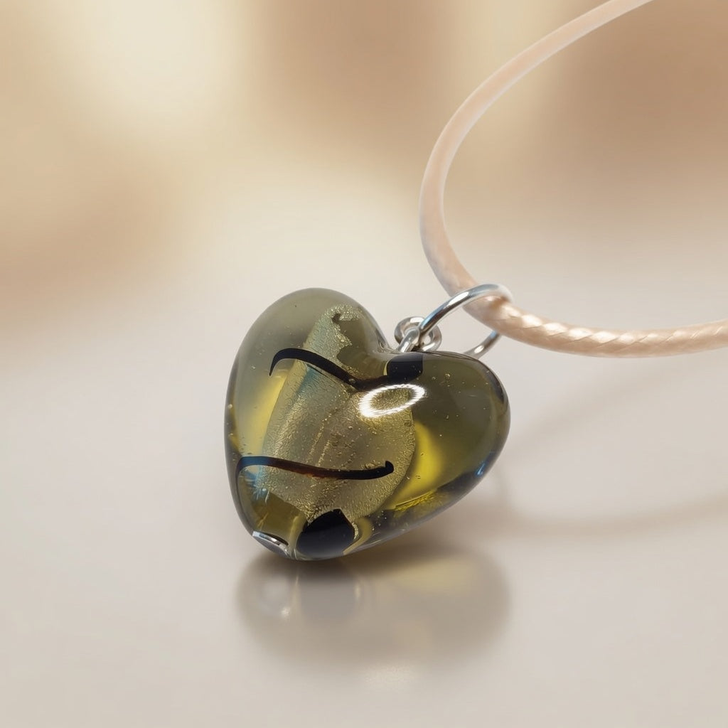 Pendant Golden Olive Heart