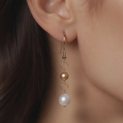 Mystical Gold Pearl Glow earrings